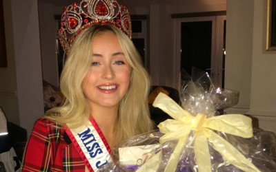 Miss Junior Teen Great Britain, Ellie, raised over £300 through her charity raffle!