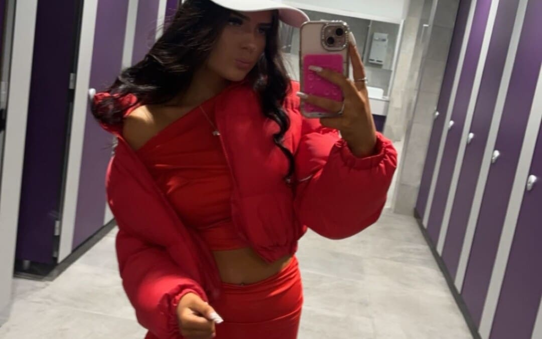 Chloe W
