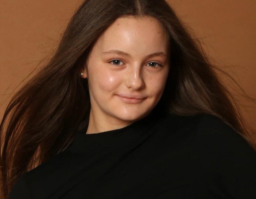 Esmee T