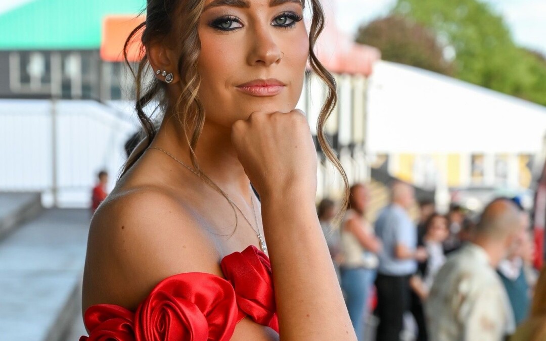 Acacia B